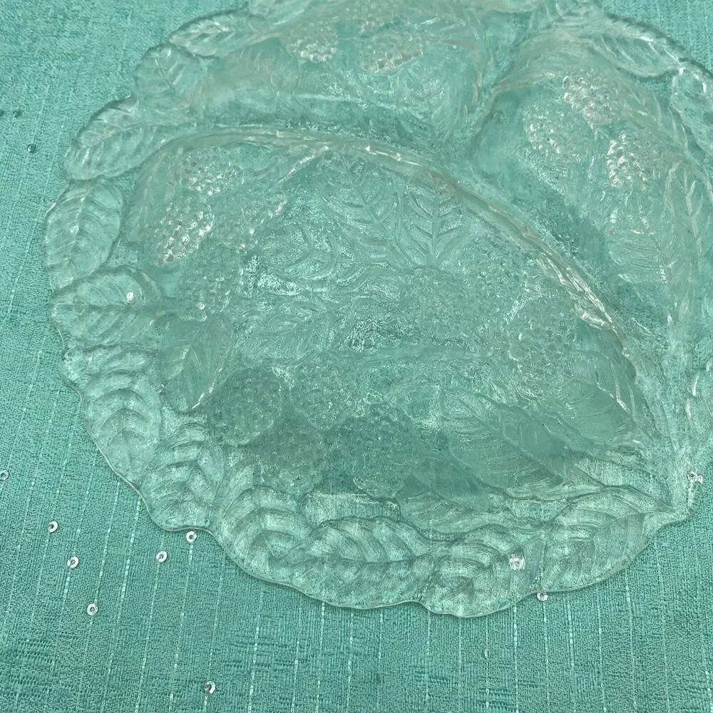 Fenton Clear Glass Blackberry Leaf Pattern Collectible 9